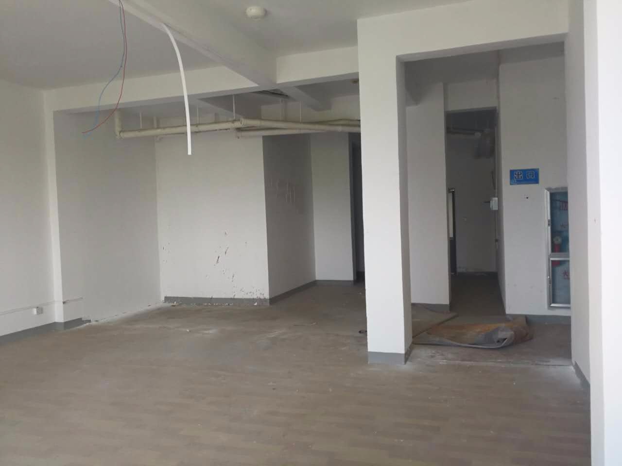 产金所_杭州市江干区钱塘白石嘉苑17幢底商1-4号房屋四年租赁权