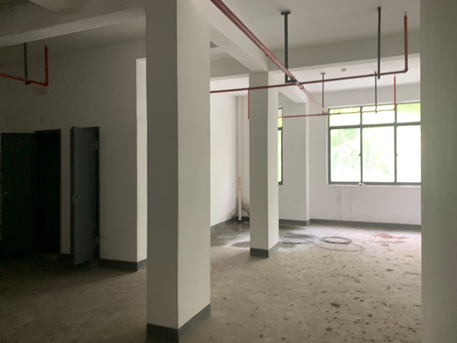 产金所_杭州市江干区东港嘉苑三区底商47号商铺四年租赁权