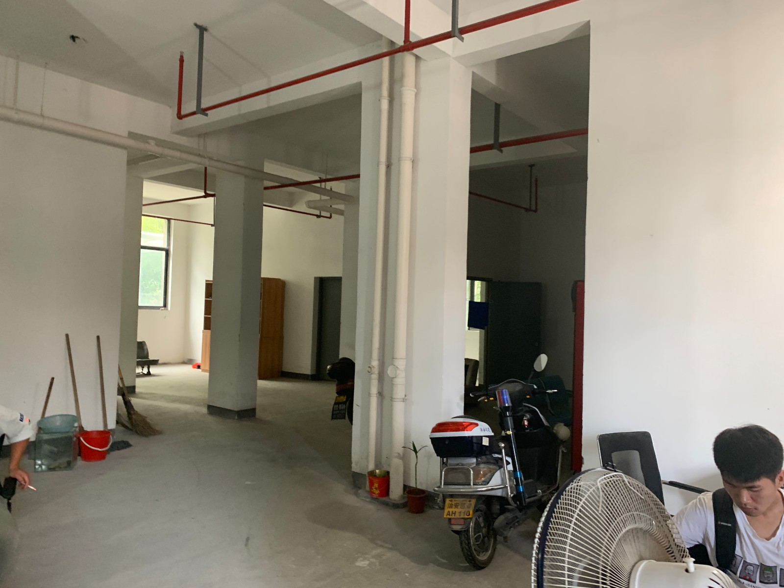 产金所_杭州市江干区东港嘉苑三区底商47号商铺四年租赁权