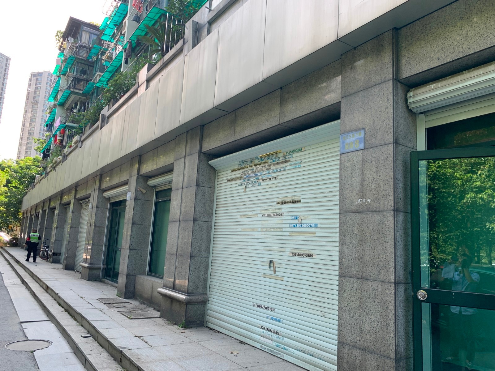 项目专场-位于钱江苑、东港嘉苑、新和嘉苑、新风丽都、明月嘉苑及钱塘白石嘉苑等31处商铺租赁权