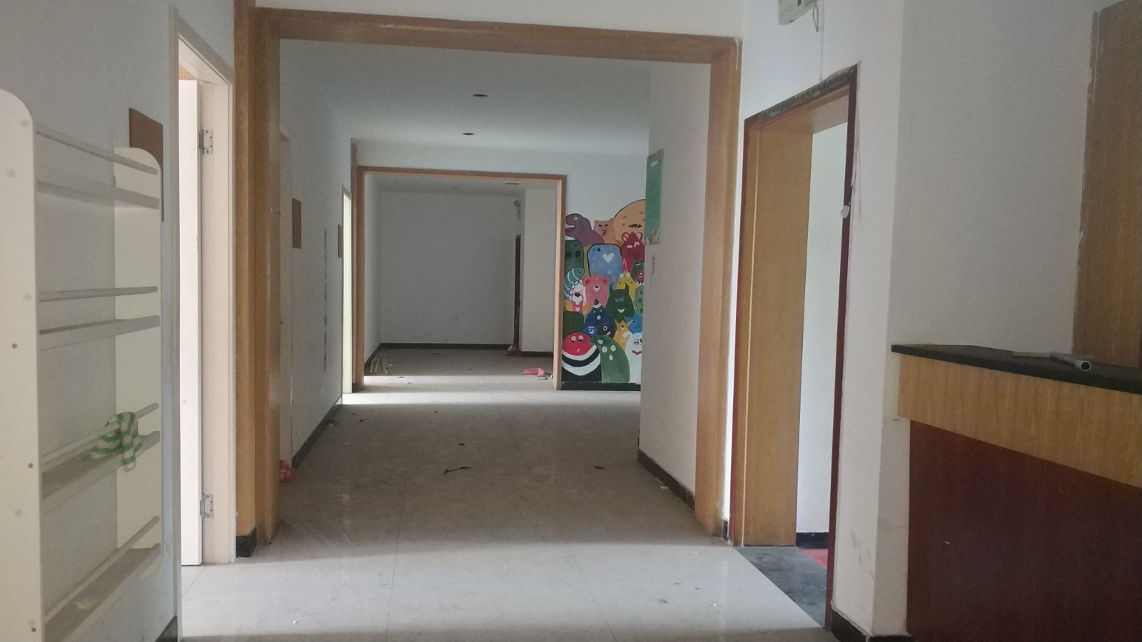 田园夏意苑12幢12-3号一层和12-1至12-5号二层房屋5年3个月租赁权